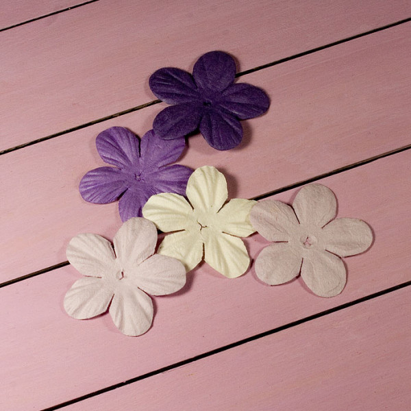 Цветы плоские 5-лепестк фиолетовый микс 4см 5шт ZQ P20-601